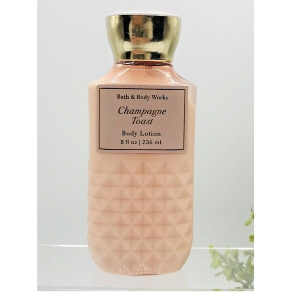 New Bath & Body Works Champagne Toast s Body Lotion